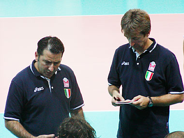Inserisci un'immagine (800x500)