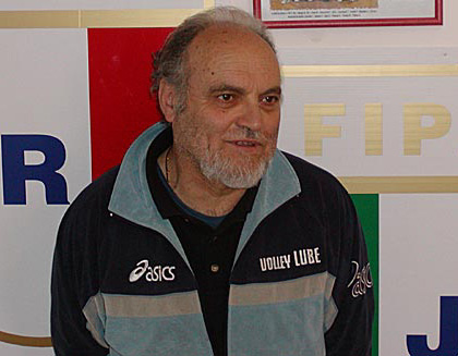 Inserisci un'immagine (800x500)